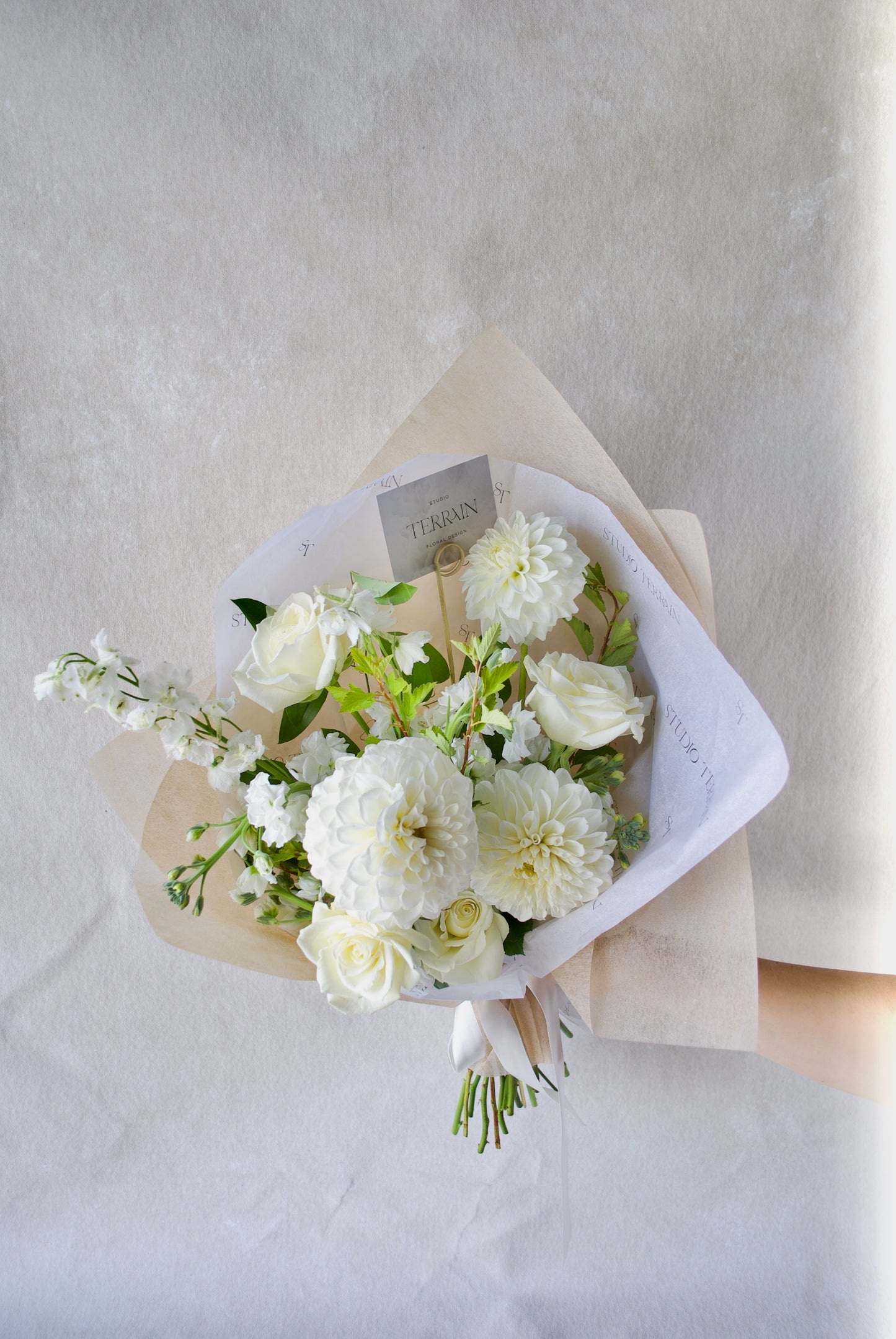 Hand-tied Mixed Bouquet