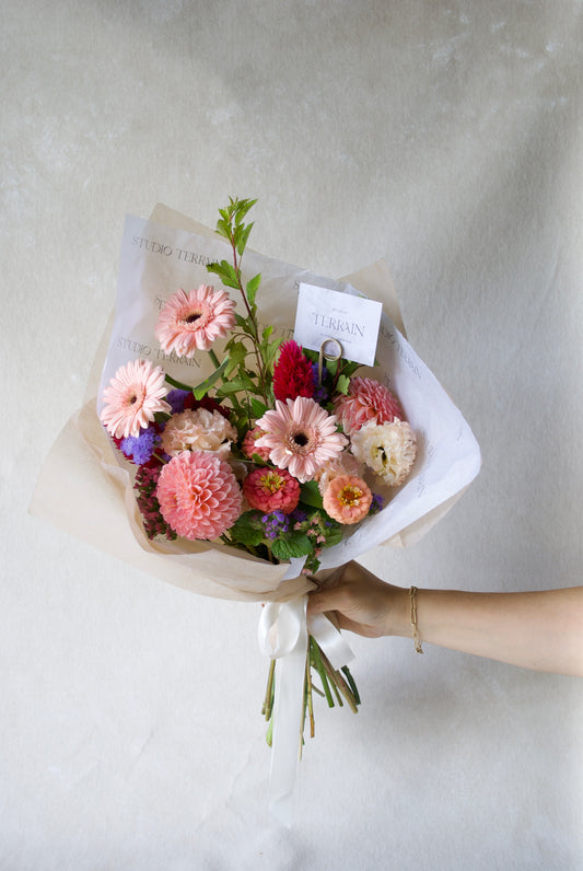 Hand-tied Mixed Bouquet