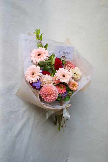 Hand-tied Mixed Bouquet